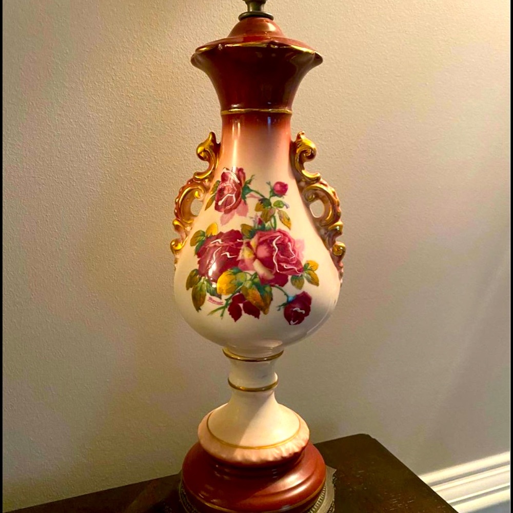 Antique Mid Century French Hand Painted Gold Inlaid Porcelain Lamp